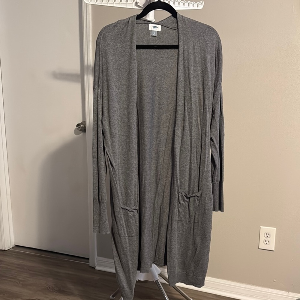 Old Navy Gray Knit Cardigan Sweater